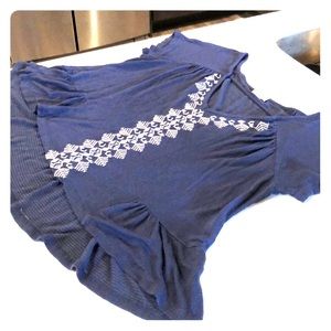 Cute Blue patterned blouse